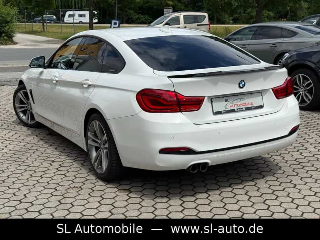 BMW 420 i Aut. Grand Coupe Sport Line Navi LED GSD 09/2017-photo-1