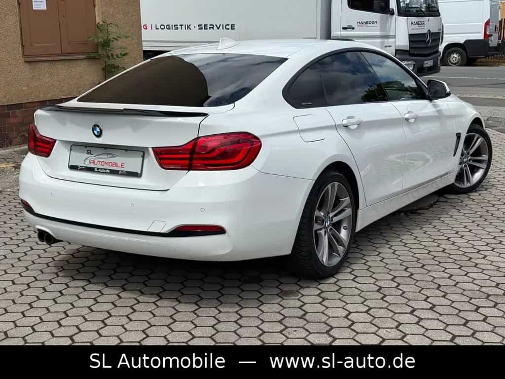 BMW 420 i Aut. Grand Coupe Sport Line Navi LED GSD 09/2017-photo-3