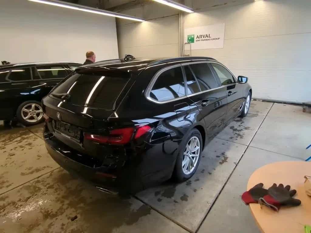 BMW 520 d Touring | Kam | LED | Navi | App 10/2020-photo-2