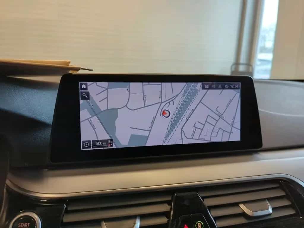 BMW 520 d Touring | Kam | LED | Navi | App 10/2020-photo-9