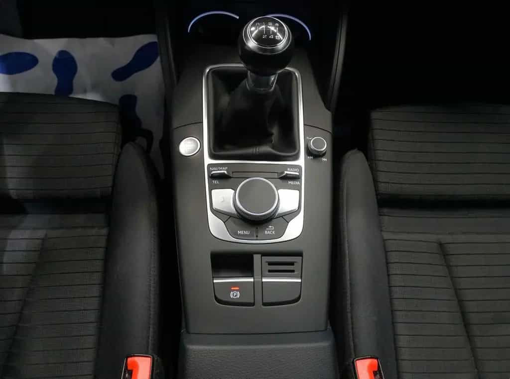 Audi A3 Sportback 35 TFSI S-Line*TEMPOMAT*DAB*Xenon 02/2019-photo-14