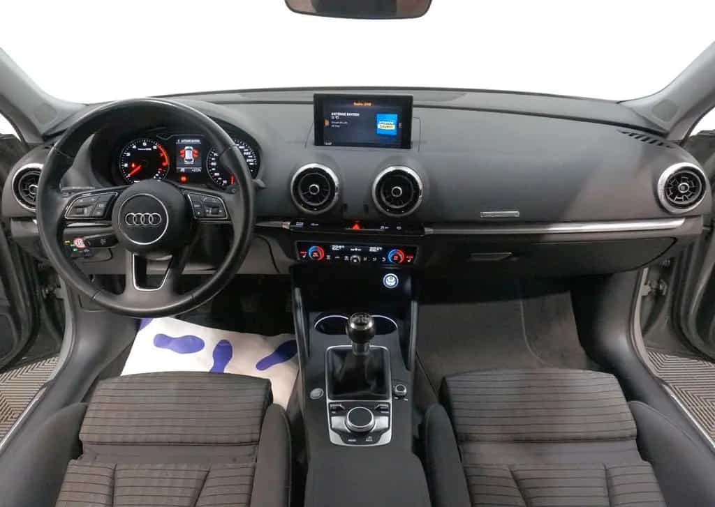 Audi A3 Sportback 35 TFSI S-Line*TEMPOMAT*DAB*Xenon 02/2019-photo-7