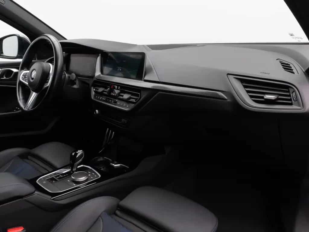 BMW 120 d Aut. M Sport DAB HiFi CockPitPro PDC LED 02/2022-photo-22