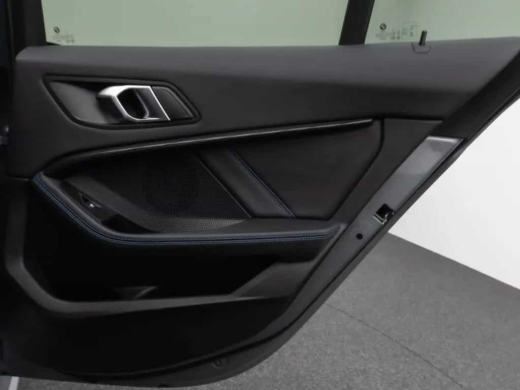 BMW 120 d Aut. M Sport DAB HiFi CockPitPro PDC LED 02/2022-photo-28
