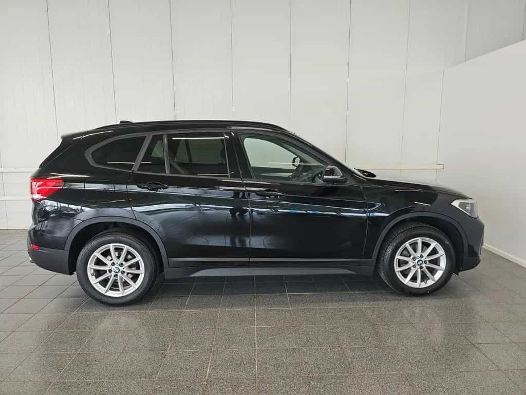 BMW X1 xDrive Advantage ++ AHK ++ 03/2020-photo-3