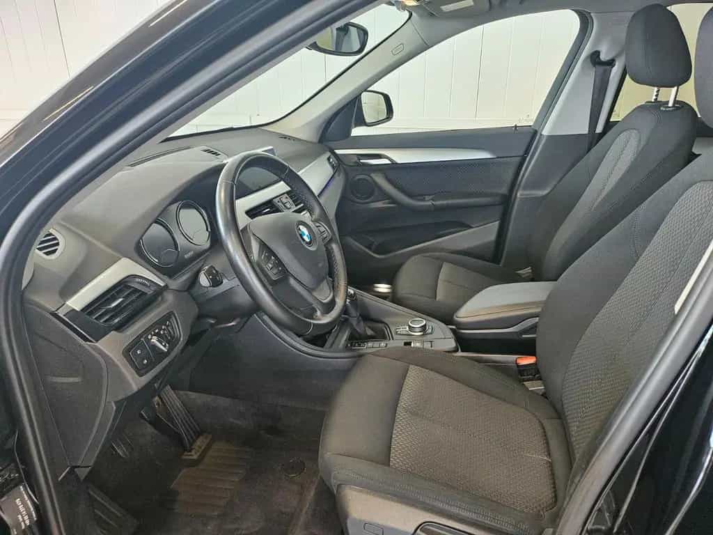 BMW X1 xDrive Advantage ++ AHK ++ 03/2020-photo-6