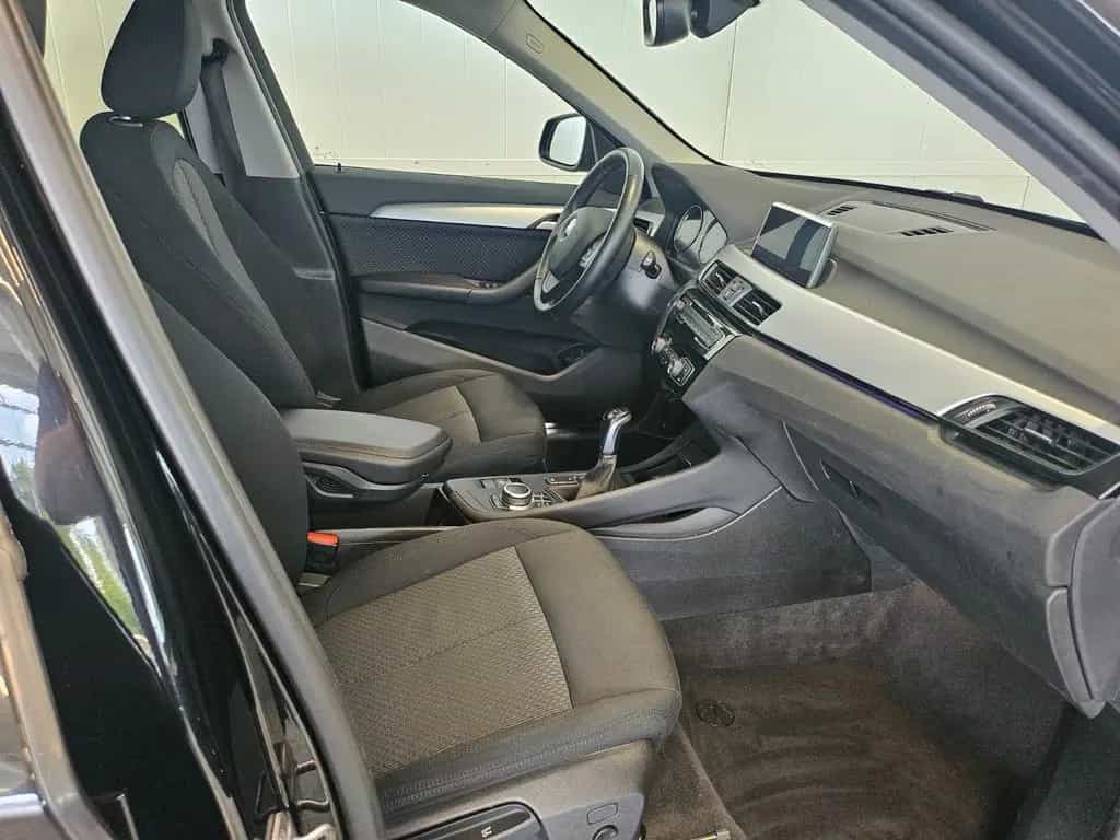 BMW X1 xDrive Advantage ++ AHK ++ 03/2020-photo-7