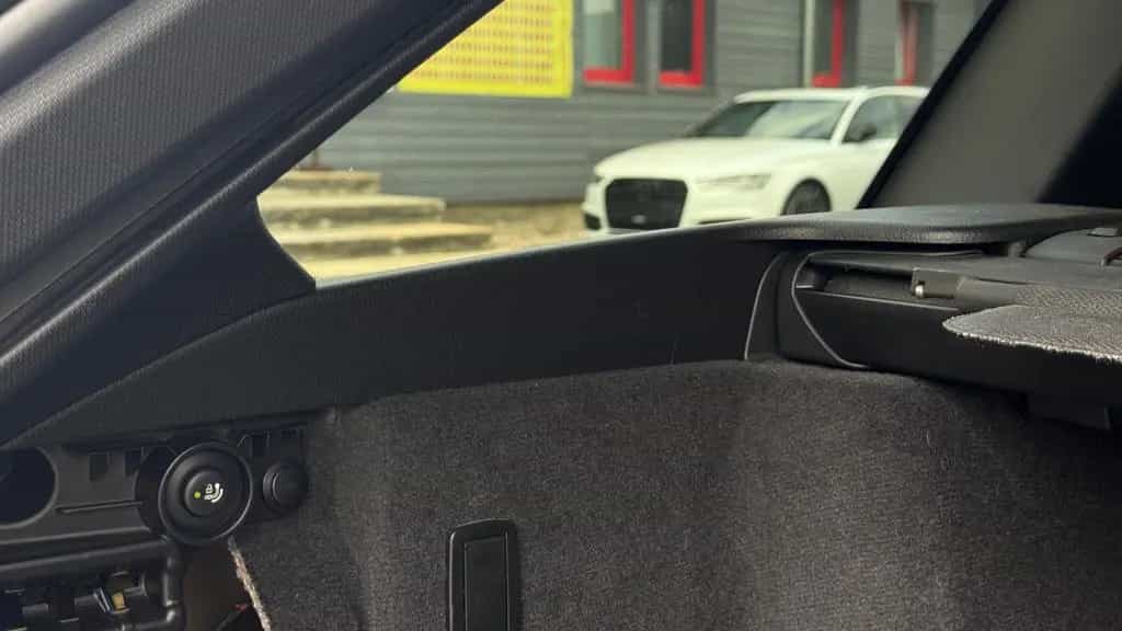 BMW 320 i Touring M Sport LED AHK Lenkradheizung SHZ 11/2018-photo-14