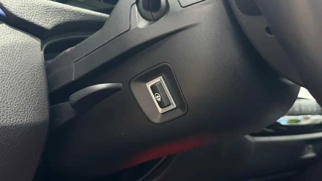 BMW 320 i Touring M Sport LED AHK Lenkradheizung SHZ 11/2018-photo-21