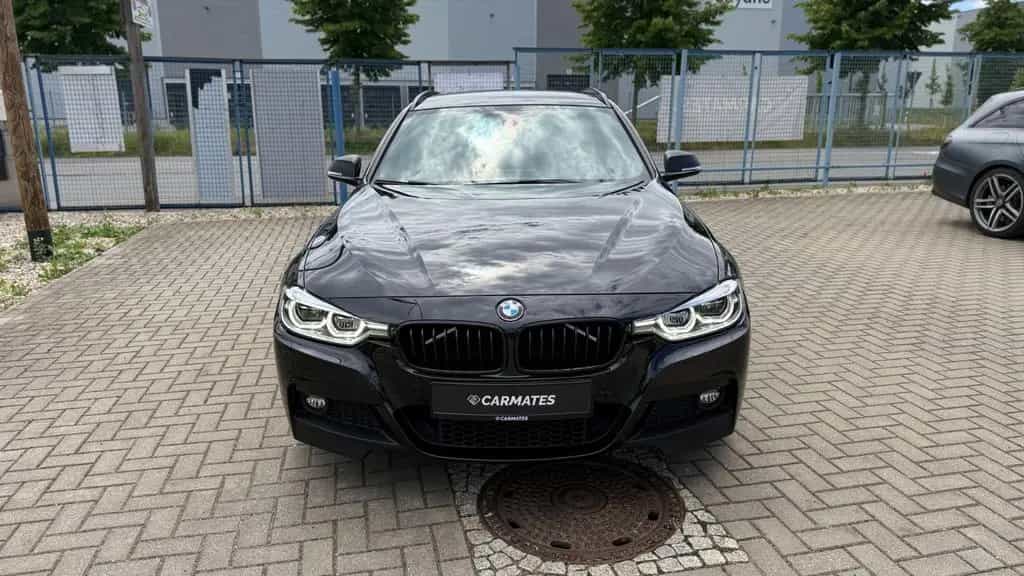 BMW 320 i Touring M Sport LED AHK Lenkradheizung SHZ 11/2018-photo-3