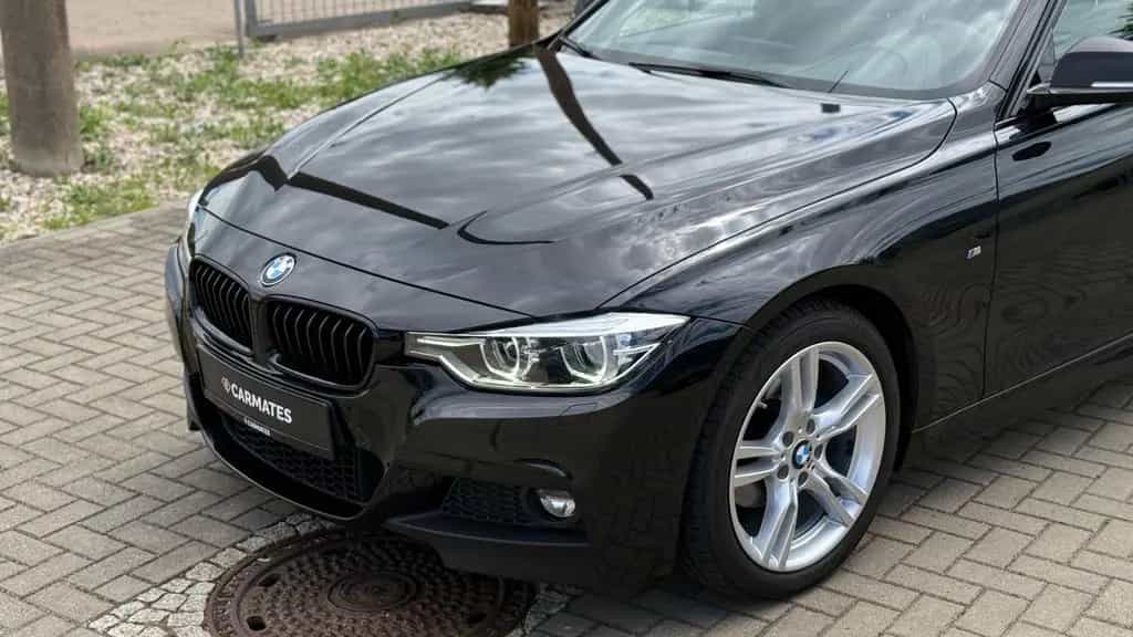 BMW 320 i Touring M Sport LED AHK Lenkradheizung SHZ 11/2018-photo-4
