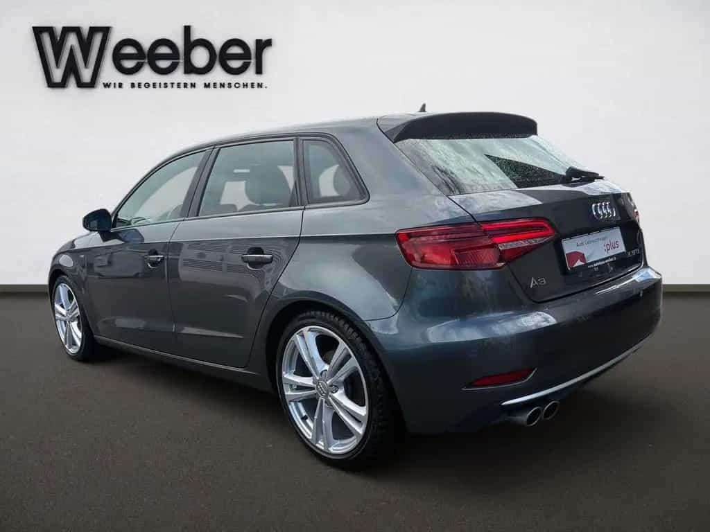 Audi A3 Sportback sport *PDC*PANO*SHZ*GRA*LED*NAVI* 01/2019-photo-11