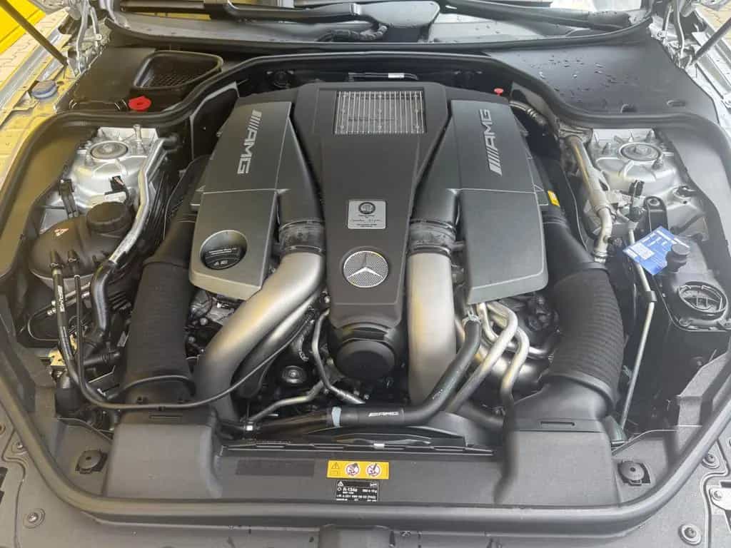 Mercedes-Benz SL 63 AMG Performance 03/2017-photo-36