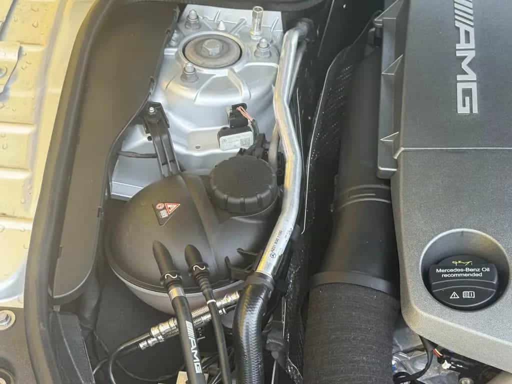 Mercedes-Benz SL 63 AMG Performance 03/2017-photo-37
