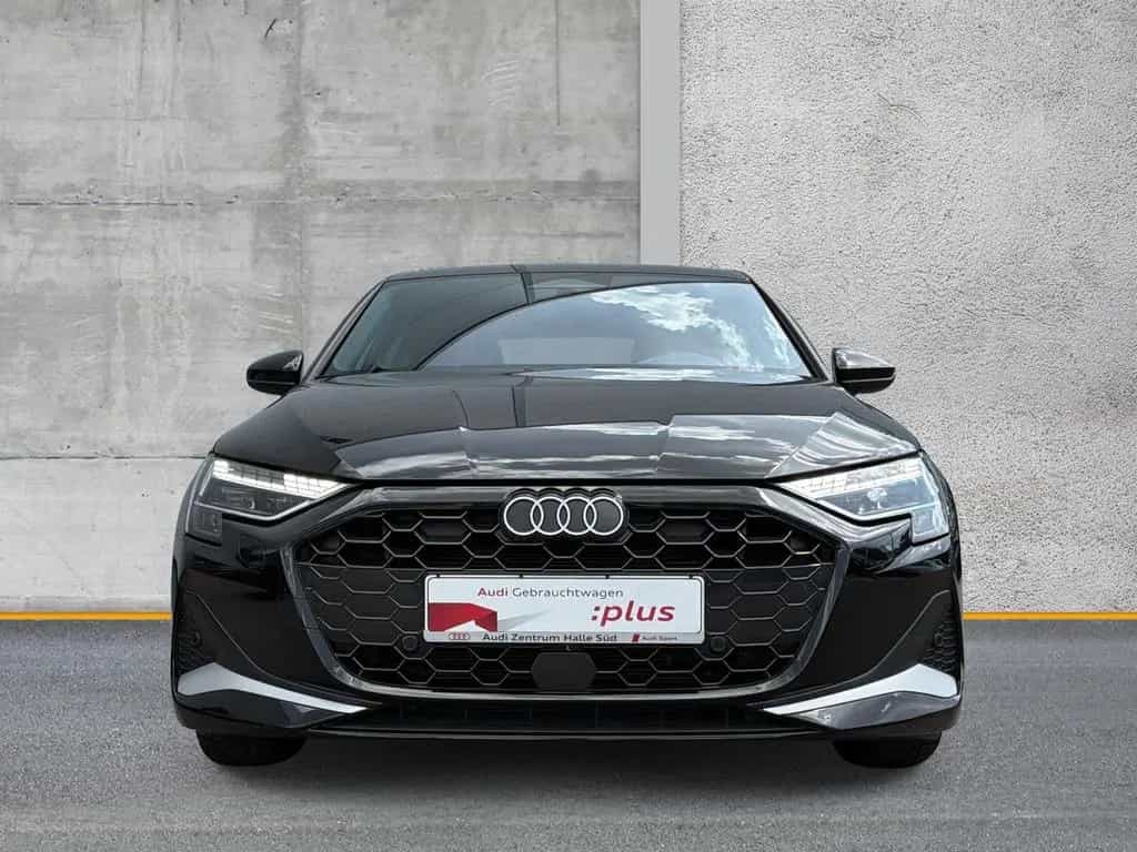 Audi A3 Sportback TFSI advanced LED KAMERA SHZ NAVI+ 10/2025-photo-4