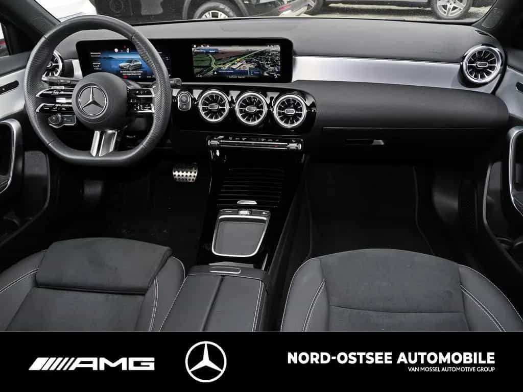 Mercedes-Benz A 200 SPECIAL EDITION ADV.+ KAM PANO MBUX NIGHT 10/2025-photo-11