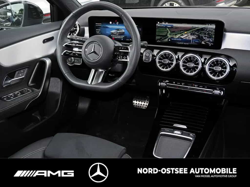 Mercedes-Benz A 200 SPECIAL EDITION ADV.+ KAM PANO MBUX NIGHT 10/2025-photo-8