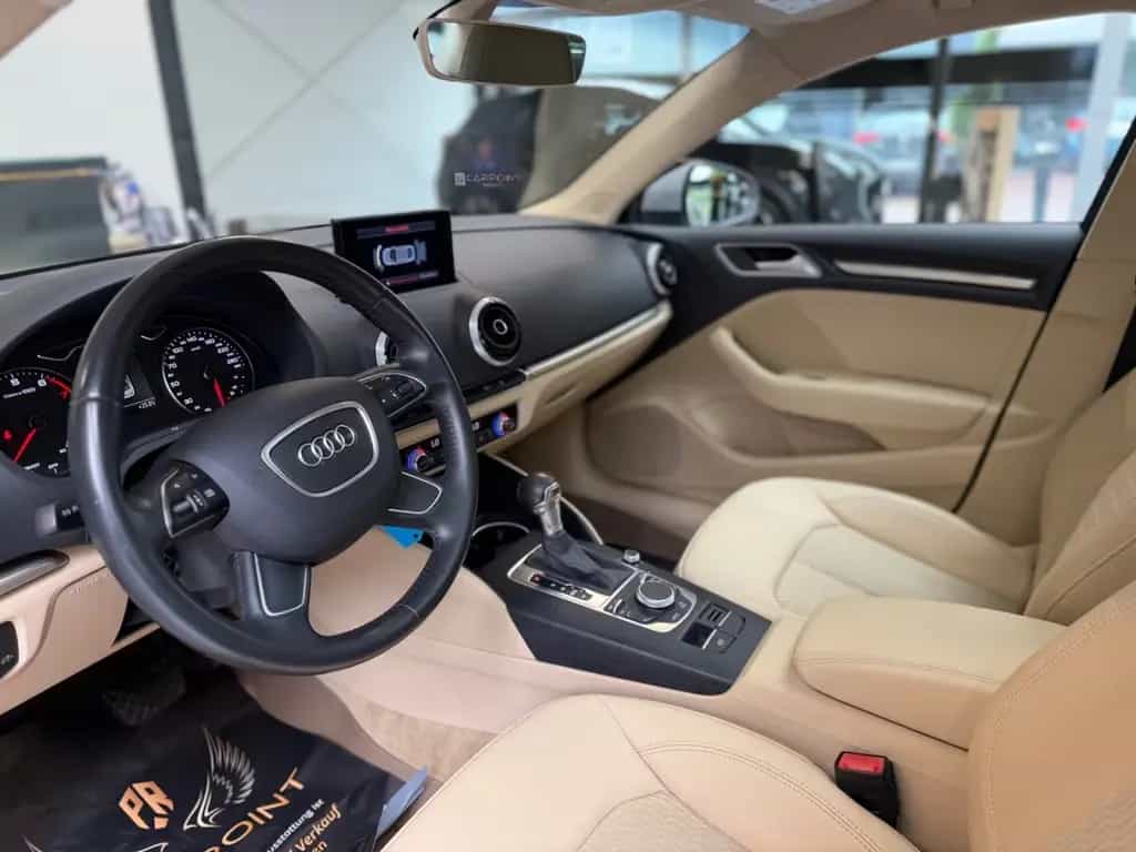 Audi A3 Limousine 1.4 TFSI Ultra / LED / PANORAMA / 12/2015-photo-11