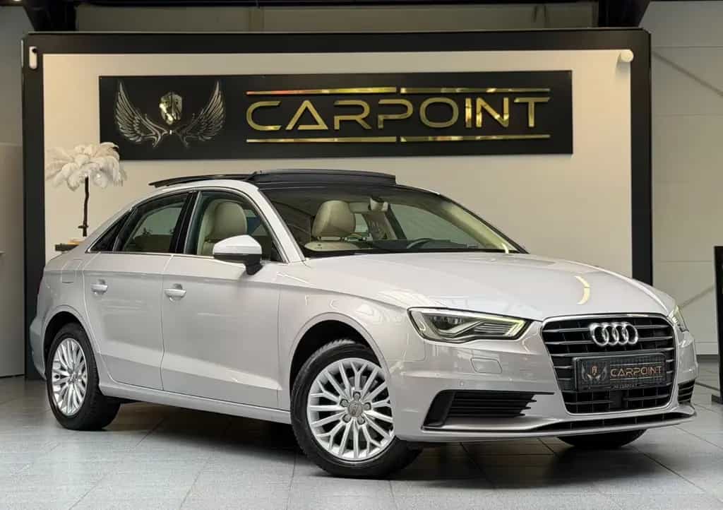Audi A3 Limousine 1.4 TFSI Ultra / LED / PANORAMA / 12/2015-photo-2