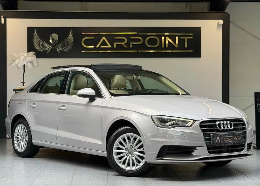 Audi A3 Limousine 1.4 TFSI Ultra / LED / PANORAMA / 12/2015-photo-4