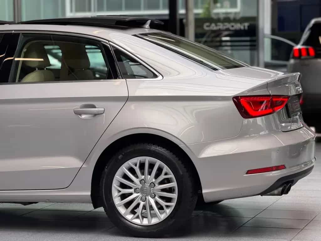 Audi A3 Limousine 1.4 TFSI Ultra / LED / PANORAMA / 12/2015-photo-6
