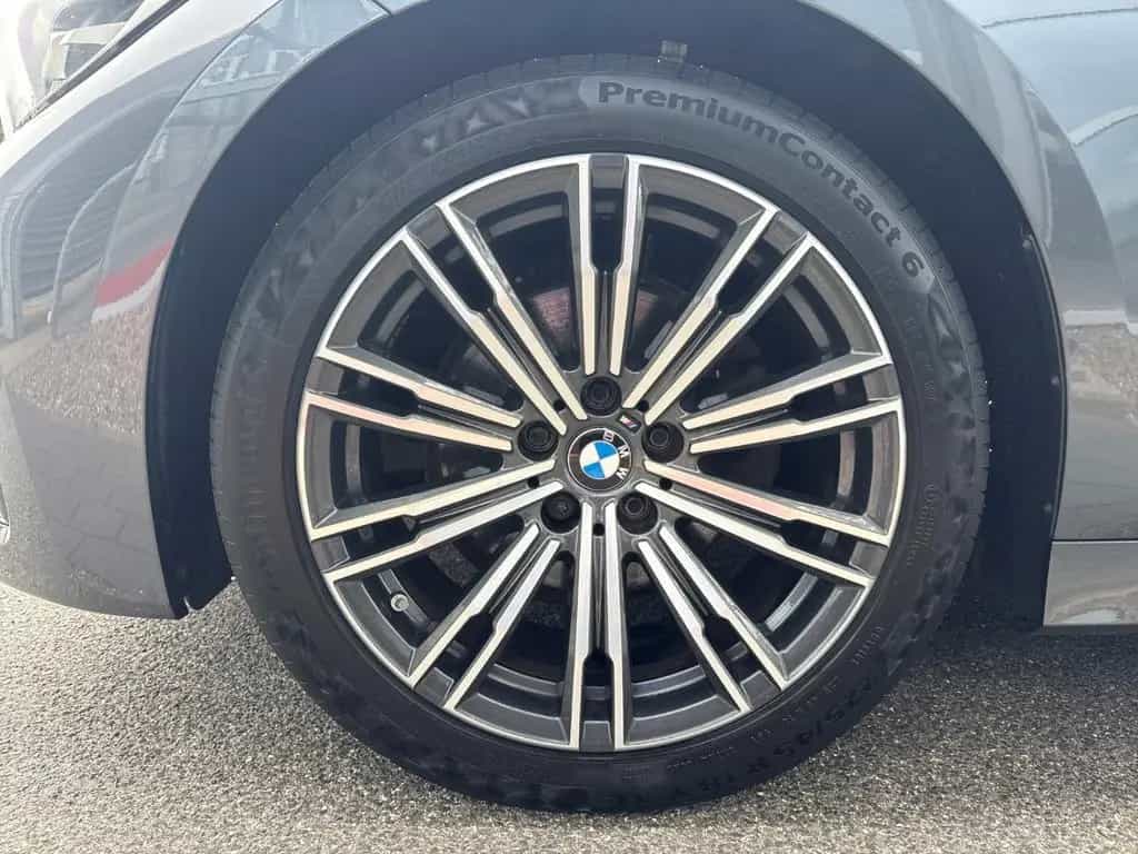 BMW 320 d Touring M Sport AHK Navi DAB LMR 07/2020-photo-11