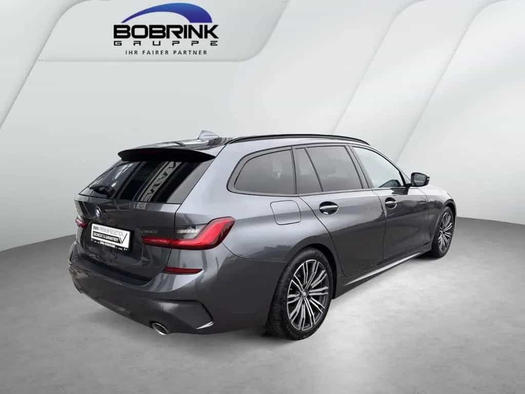 BMW 320 d Touring M Sport AHK Navi DAB LMR 07/2020-photo-2