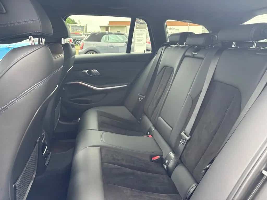 BMW 320 d Touring M Sport AHK Navi DAB LMR 07/2020-photo-7