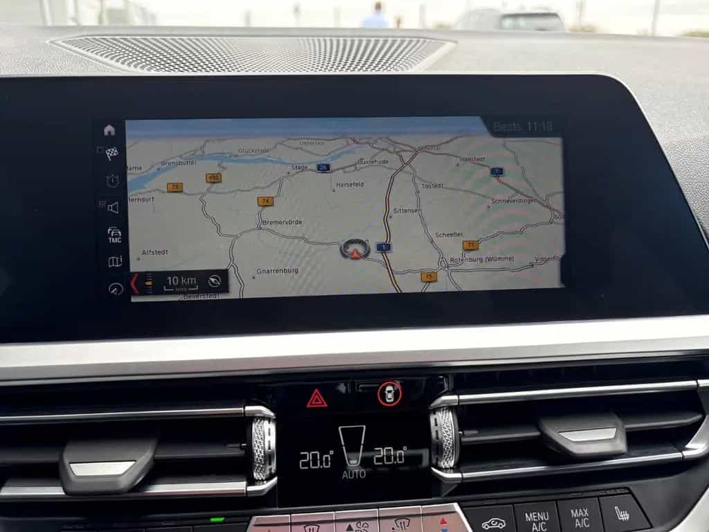 BMW 320 d Touring M Sport AHK Navi DAB LMR 07/2020-photo-8