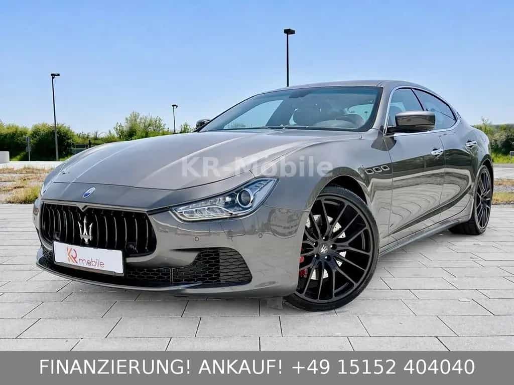 Maserati Ghibli /2-Hand/Serviceheft/TÜV/Garantie/COC 12/2015-photo-1