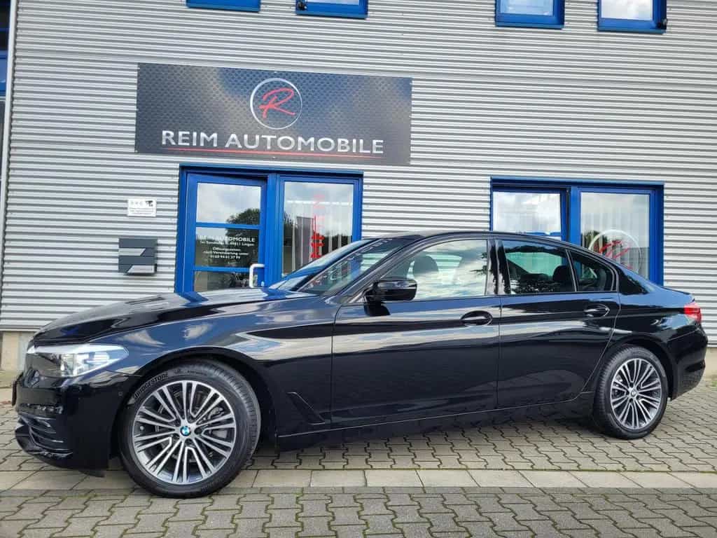 BMW 520 d Sport Line *KAMERA*SHZ*LED*NAVI* 03/2019-photo-1