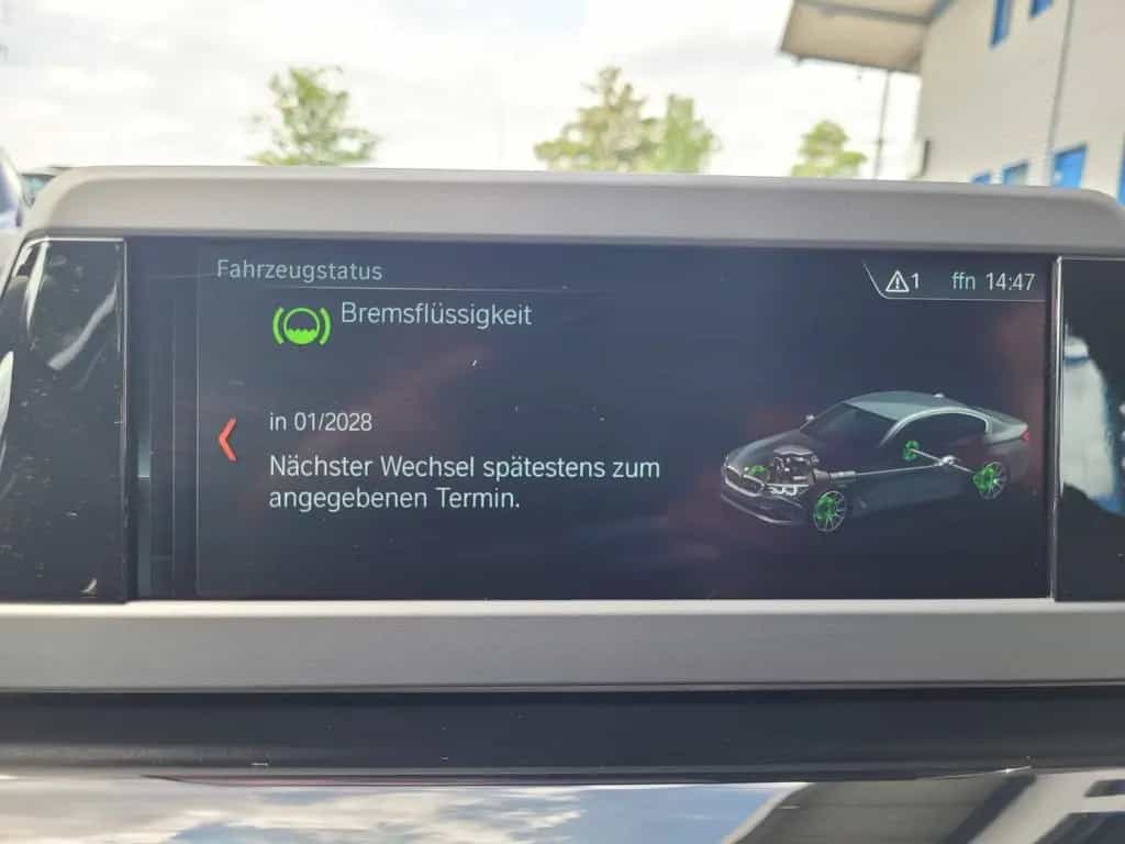 BMW 520 d Sport Line *KAMERA*SHZ*LED*NAVI* 03/2019-photo-16