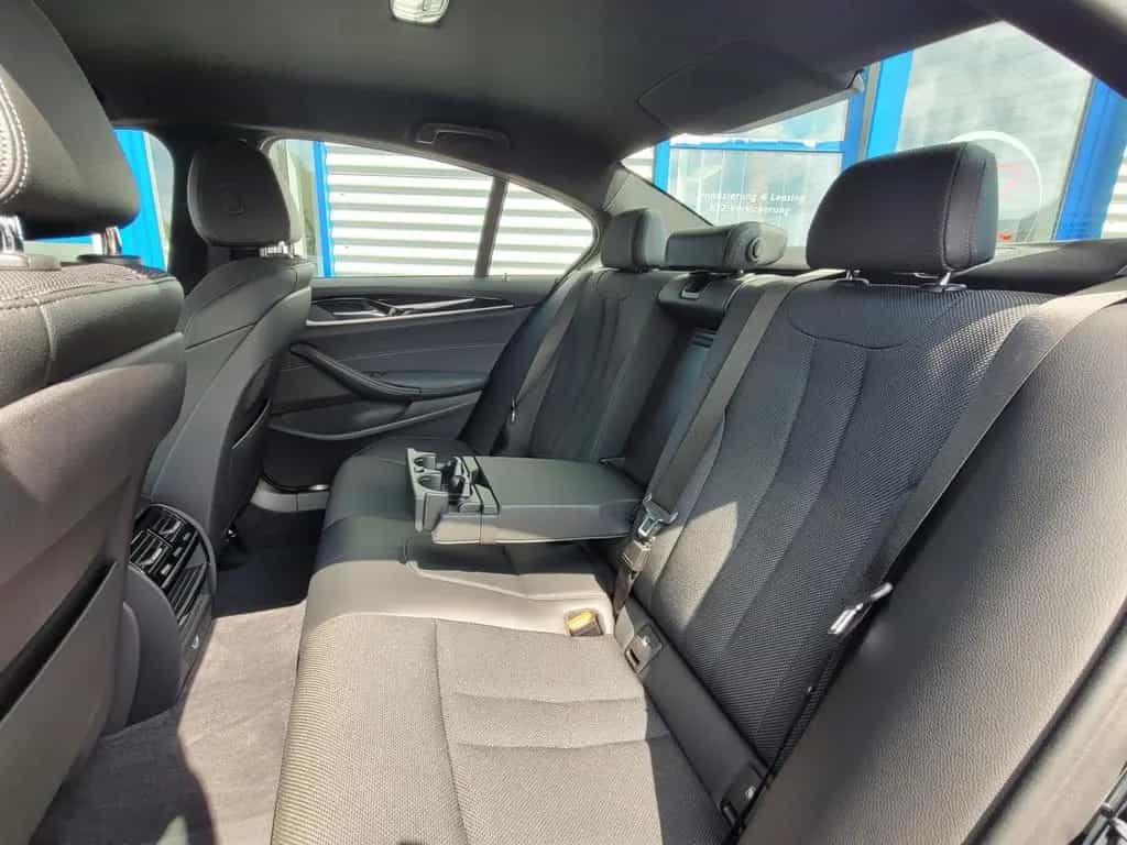 BMW 520 d Sport Line *KAMERA*SHZ*LED*NAVI* 03/2019-photo-20