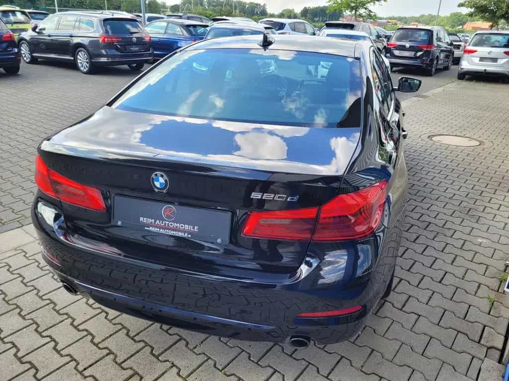 BMW 520 d Sport Line *KAMERA*SHZ*LED*NAVI* 03/2019-photo-5