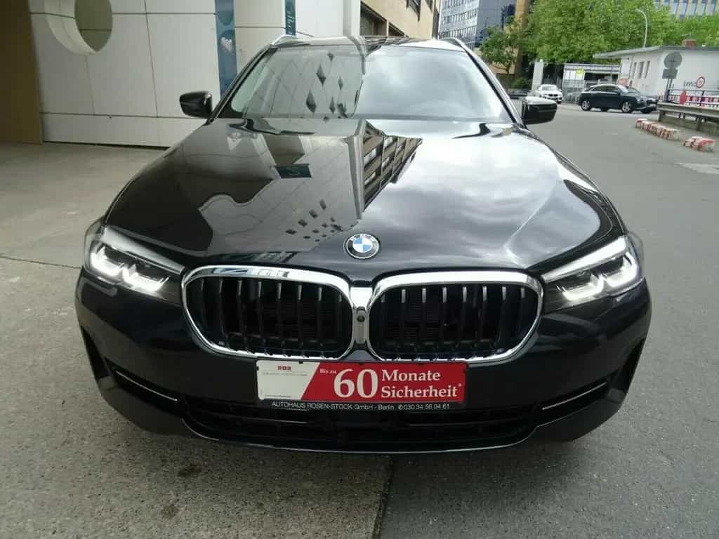 BMW 520 d Tour Autom,,Leder,AHK,ACC,360° 03/2021-photo-10