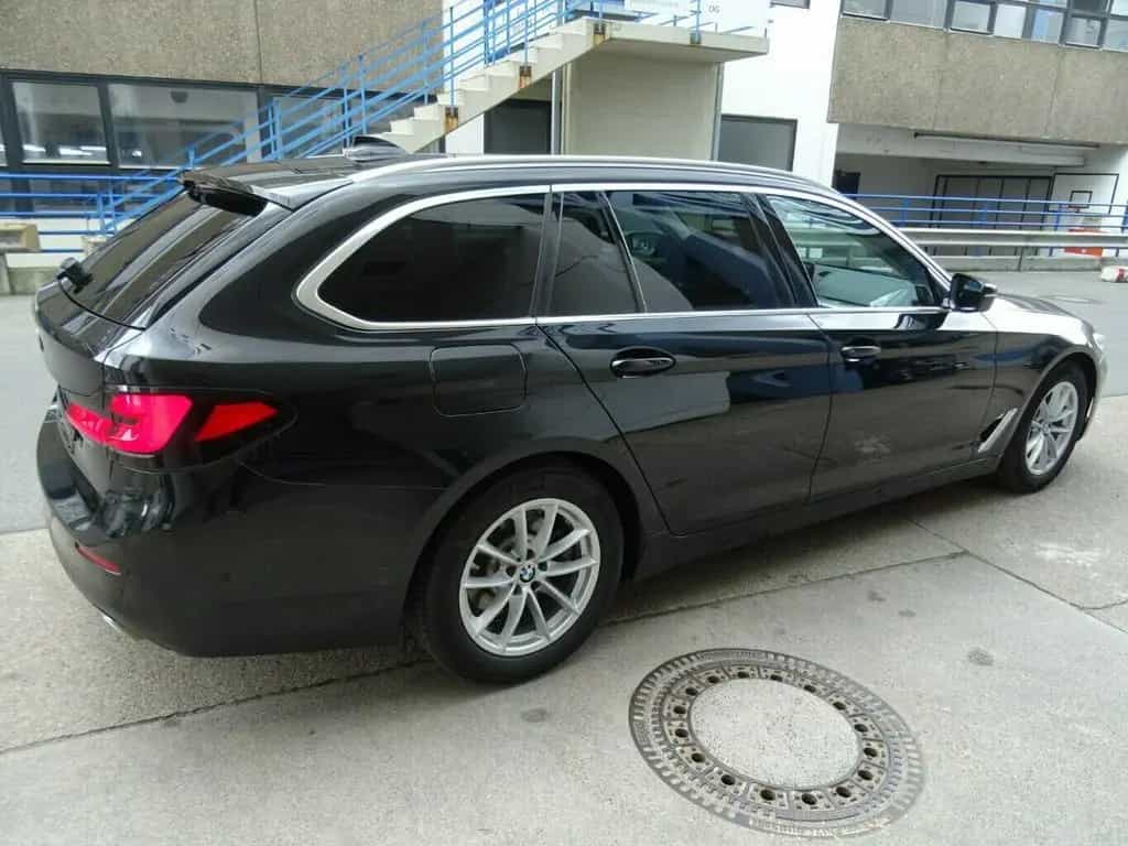 BMW 520 d Tour Autom,,Leder,AHK,ACC,360° 03/2021-photo-12