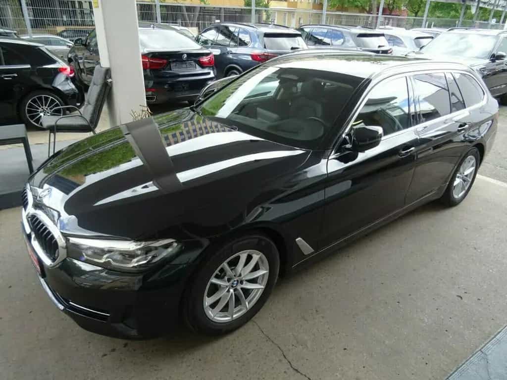 BMW 520 d Tour Autom,,Leder,AHK,ACC,360° 03/2021-photo-15
