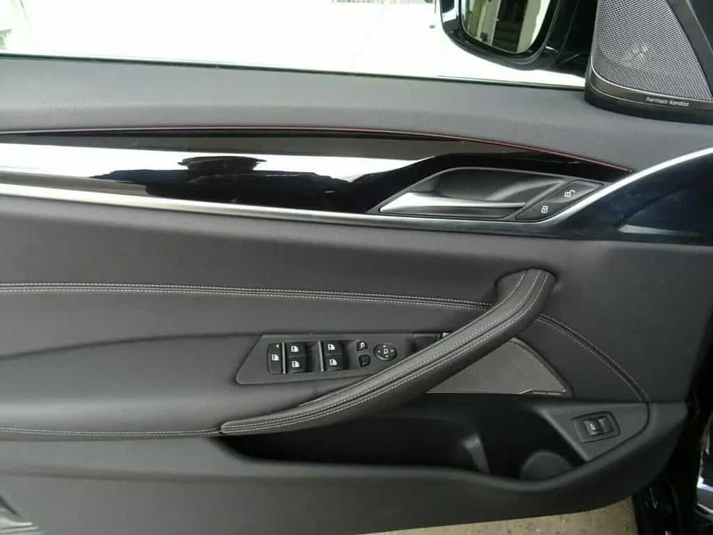 BMW 520 d Tour Autom,,Leder,AHK,ACC,360° 03/2021-photo-26