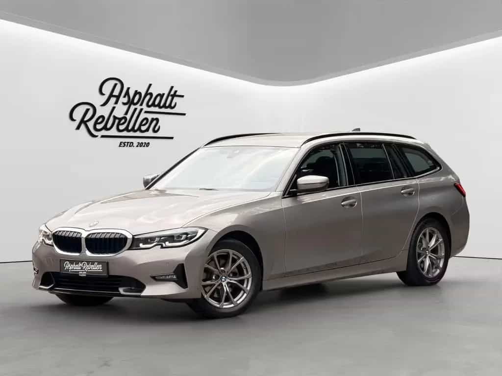 BMW 320 d Touring SportLine/top gepflegt/Ambiente/LED 08/2020-photo-0
