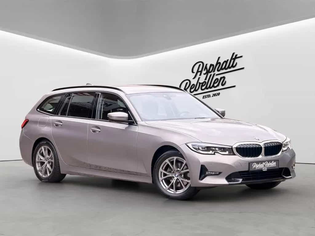 BMW 320 d Touring SportLine/top gepflegt/Ambiente/LED 08/2020-photo-2