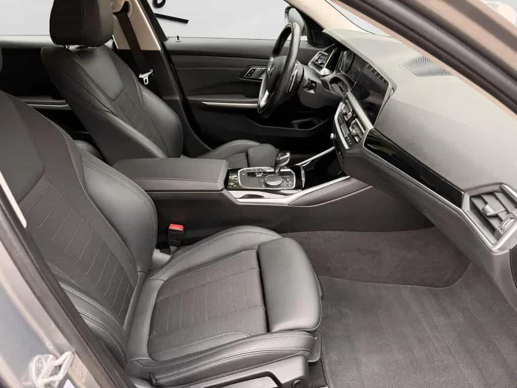 BMW 320 d Touring SportLine/top gepflegt/Ambiente/LED 08/2020-photo-44