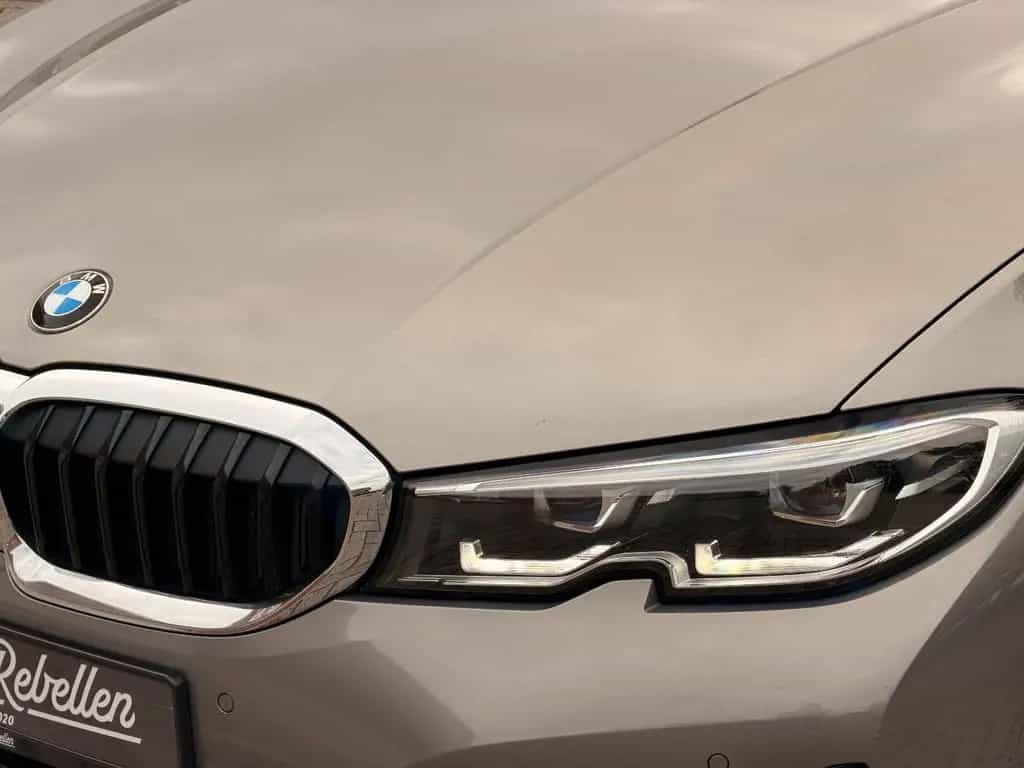 BMW 320 d Touring SportLine/top gepflegt/Ambiente/LED 08/2020-photo-8