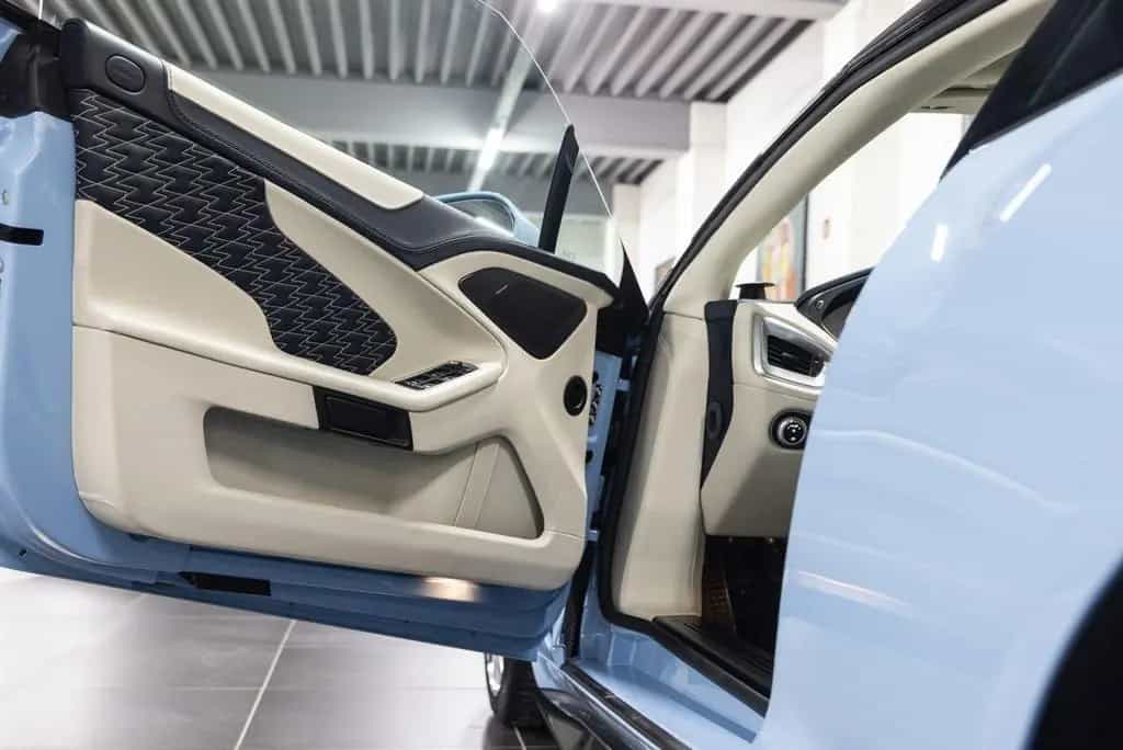 Aston Martin Vanquish ZAGATO SHOOTING BRAKE 1 of 99 08/2019-photo-18