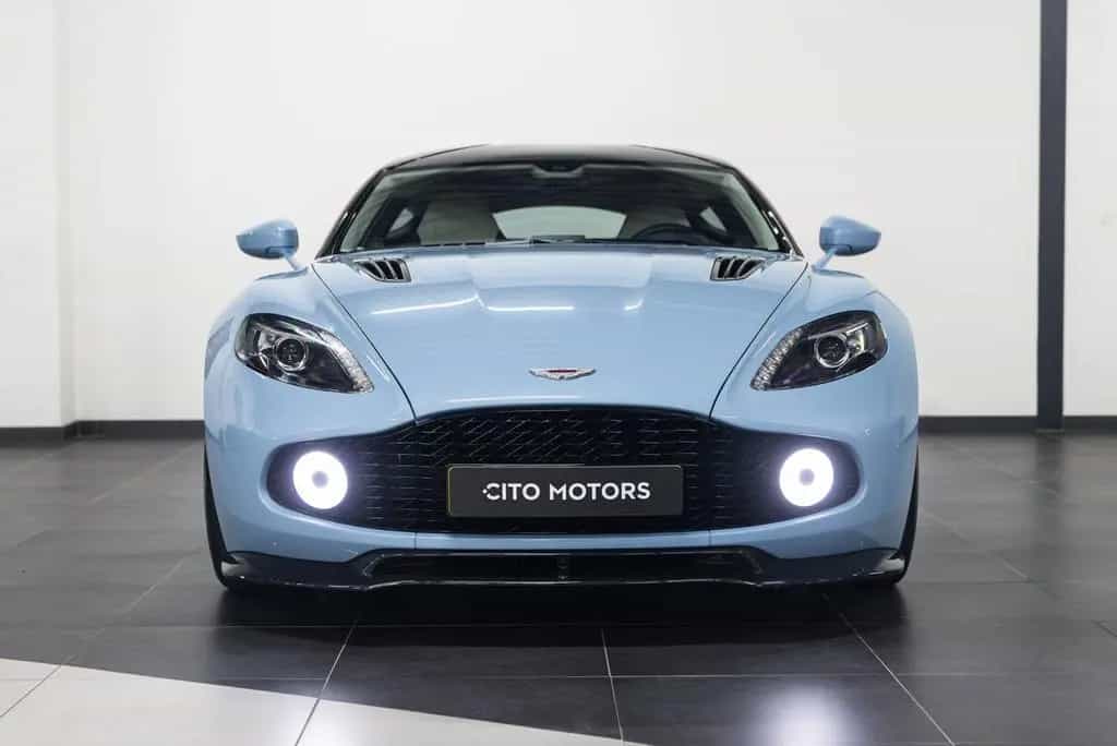 Aston Martin Vanquish ZAGATO SHOOTING BRAKE 1 of 99 08/2019-photo-4