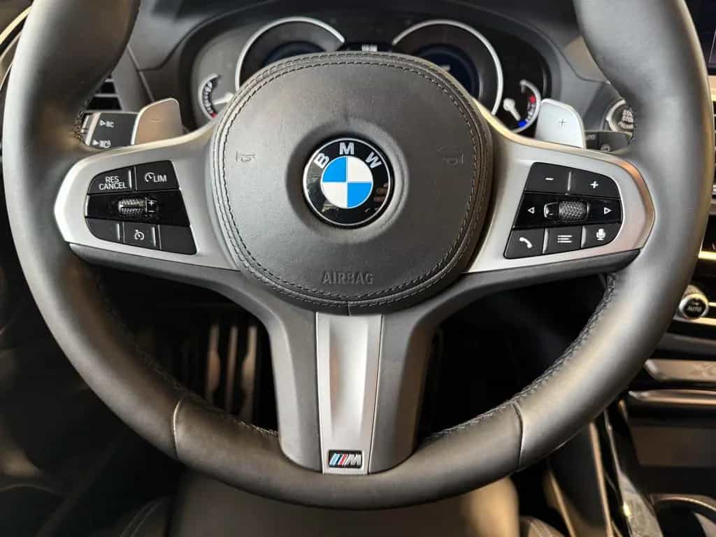 BMW X3 xDr. 20 i M SPORT KAM+HUD+AHK+KOMF+HIFI+19* 04/2020-photo-16