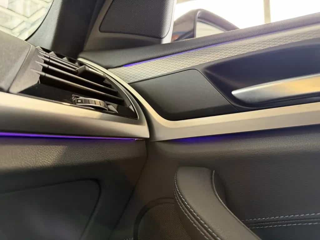 BMW X3 xDr. 20 i M SPORT KAM+HUD+AHK+KOMF+HIFI+19* 04/2020-photo-34