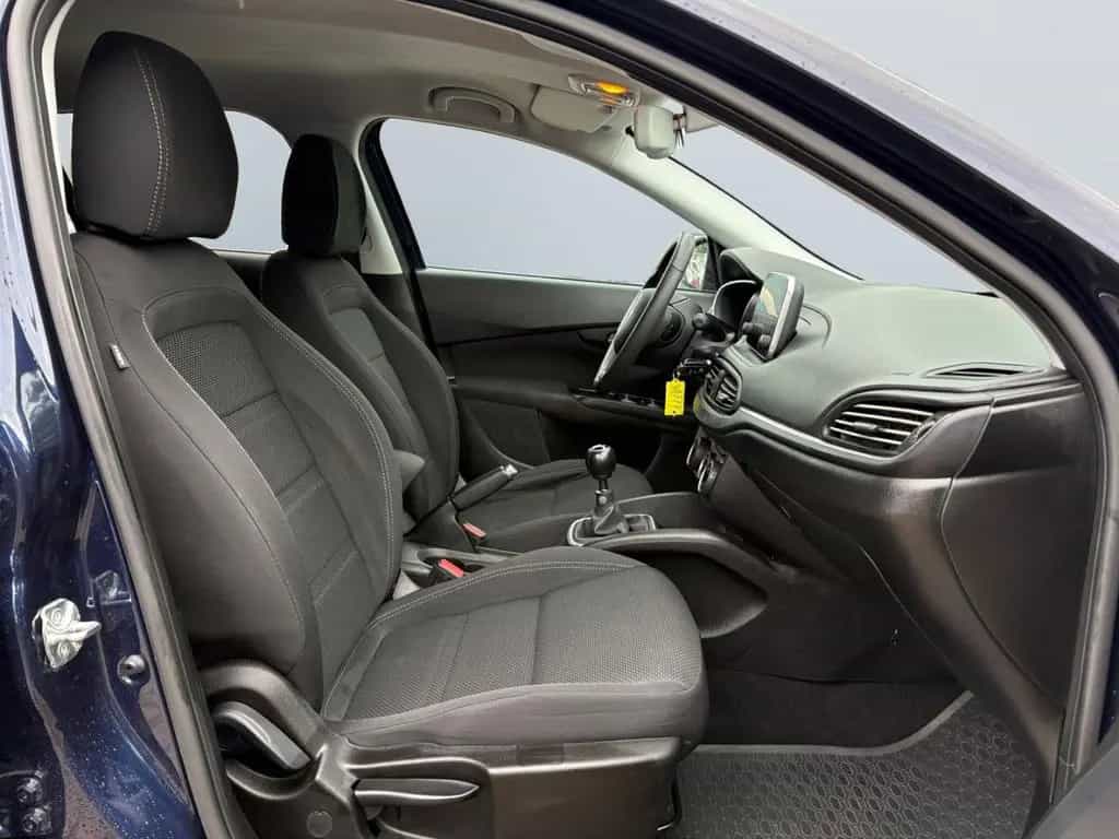 Fiat Tipo Kombi 1.6 Multijet Lounge *ACC*CAM*Navi*SHZ 08/2018-photo-20