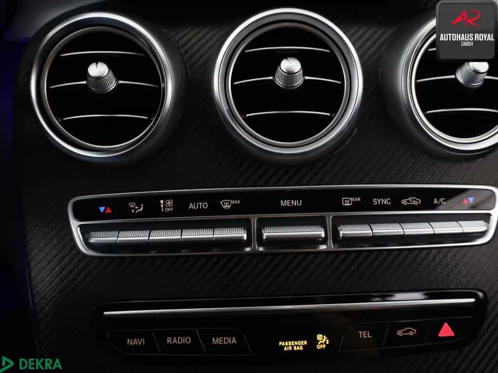 Mercedes-Benz C 300 AMG NIGHT BURMESTER,TOTWINKEL,AMBIENTE,SH 04/2019-photo-18
