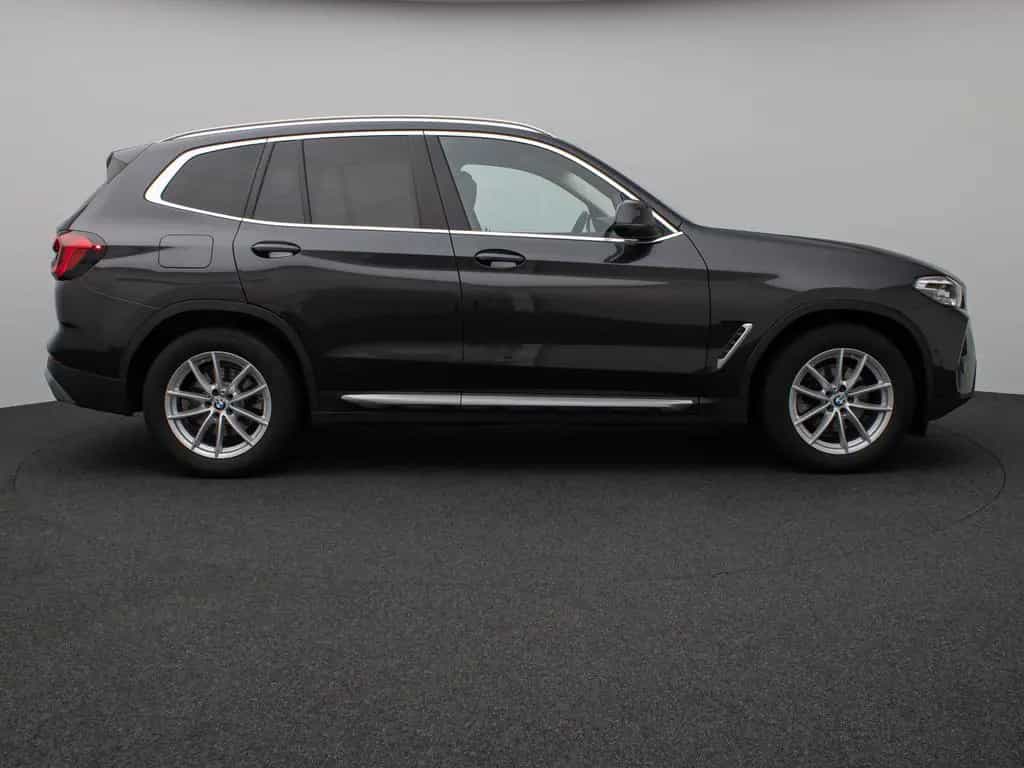 BMW X3 xD20i 360° DAB Leder WLAN LED Sport 18Zoll 03/2023-photo-4