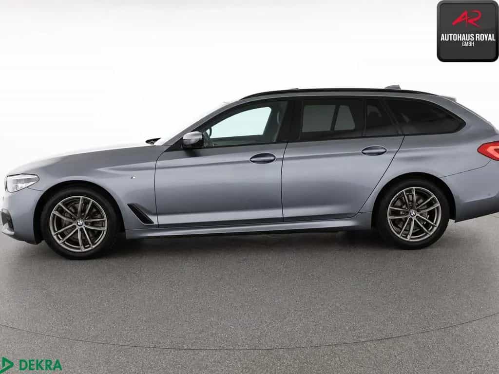 BMW 520 d T xDrive M SPORT HUD,KEYLESS,PANO,KAMERA 11/2019-photo-1